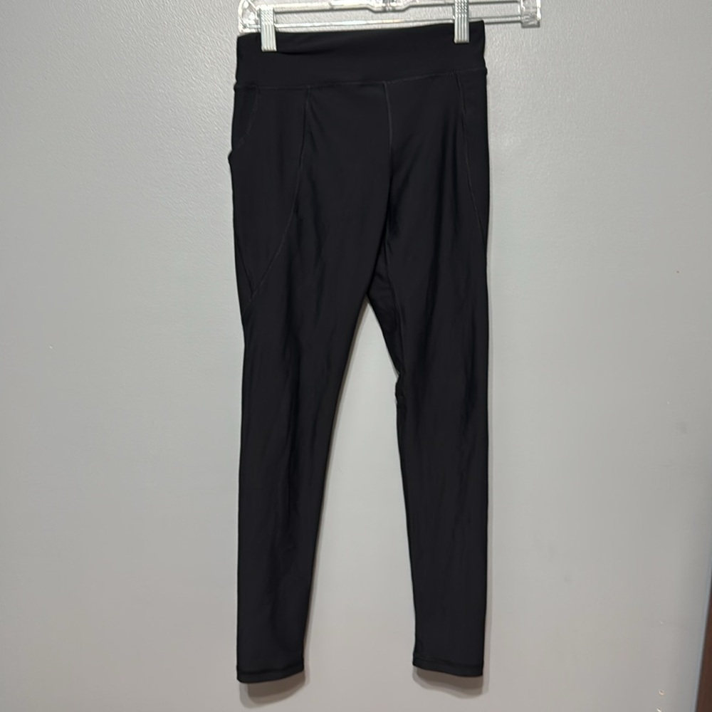Old Navy leggings - Picture 2 of 4